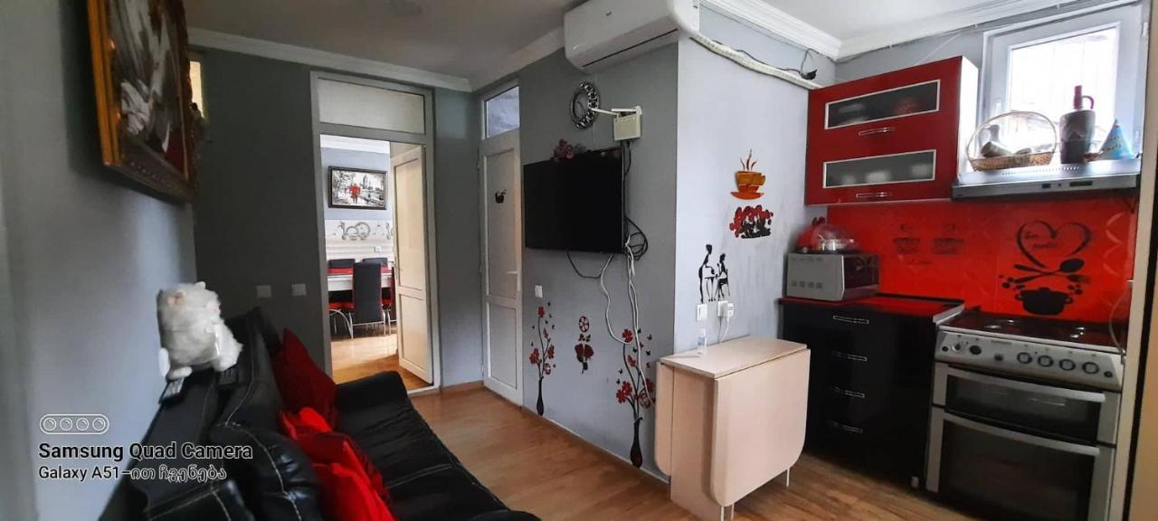 Apart-Otel Nino Borjomi Εξωτερικό φωτογραφία