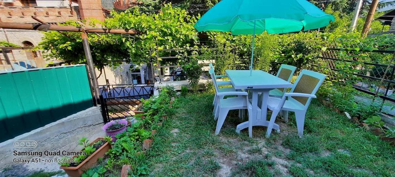 Apart-Otel Nino Borjomi Εξωτερικό φωτογραφία