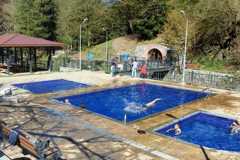 Apart-Otel Nino Borjomi Εξωτερικό φωτογραφία