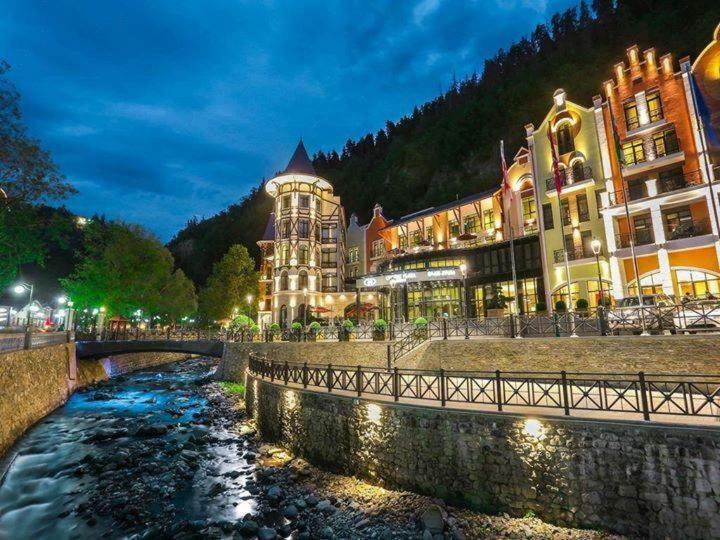 Apart-Otel Nino Borjomi Εξωτερικό φωτογραφία